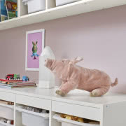 Jeśli różowa przytulanka KNORRIG z IKEA ubrudzi...