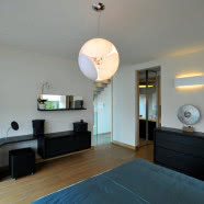 Nowoczesna architektura i widok na Tatry