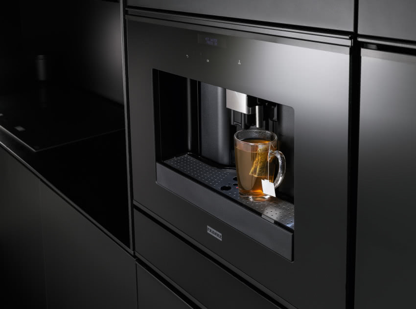 Franke, całkowicie czarny ekspres do kawy
