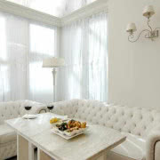 Czerń, biel i wysoki połysk - łazienka, projekt...