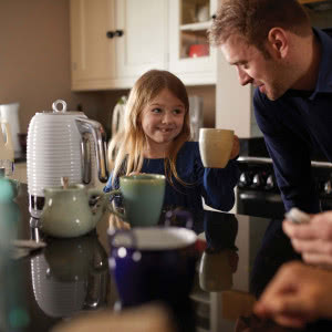 Jak w ciągu 70 lat urządzenia domowe zmieniły życie w kuchni?