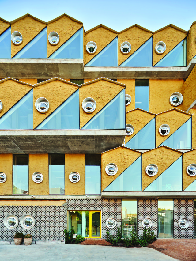 finaliści Miesa van der Rohe