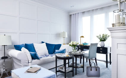 Kobieca kawalerka w stylu hampton