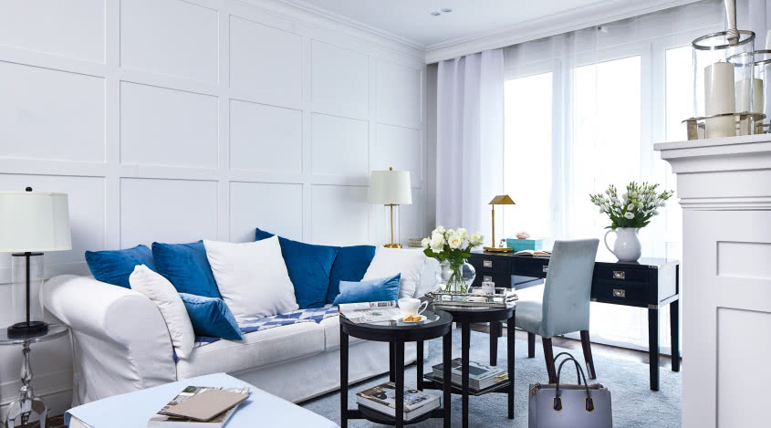 Kobieca kawalerka w stylu hampton