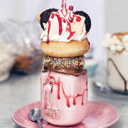 fot. facebook.com/warszawskilukier/