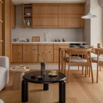 Wszędzie drewno. Mieszkanie w Łodzi - 65 m2 w stylu japandi