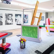 Widok ekspozycji
„Memphis: 40 lat kiczu
i...