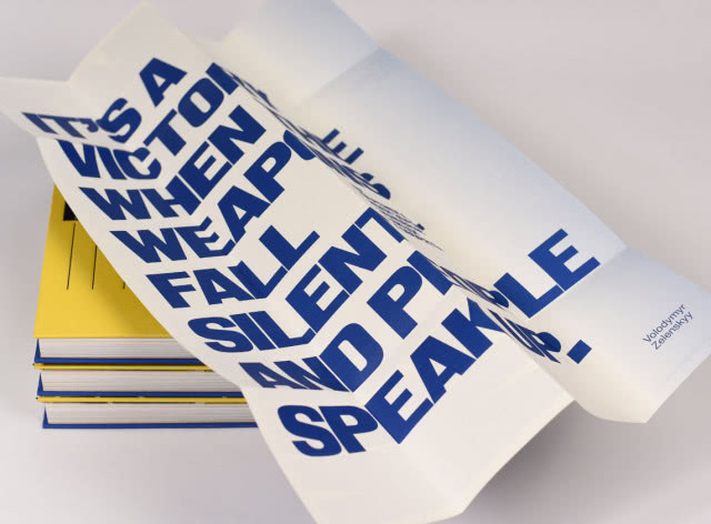 ŁDF2023, must have, Album NEIGHBOURS Art Against War, projekt Magda Rejman  Drukomat (pomysłodawczyni), Patryk Hardziej  Hardziej Studio (dyrektor artystyczny), produkcja drukomat