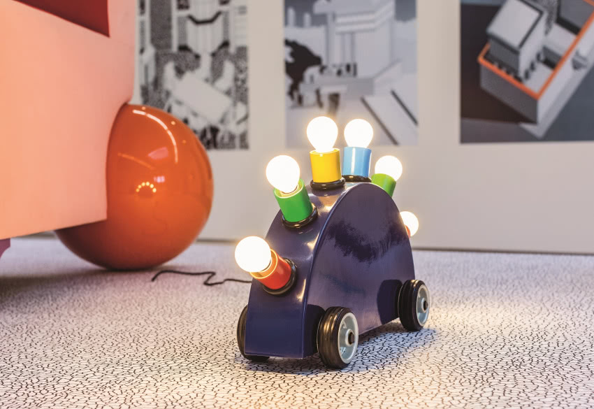 Martine Bedin, lampa Super, 1981, © VG...