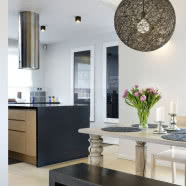 Zawsze modny dom dzięki mieszance stylów