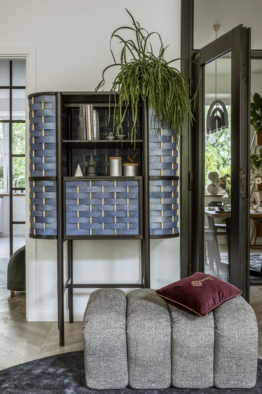 Regał projektu Beza Projekt, wykonany
przez...