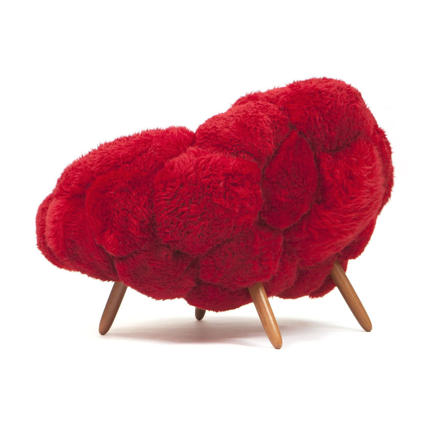 Fotel Bolotas (Żołędzie) wykonany został z...