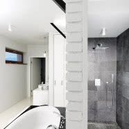 Zawsze modny dom dzięki mieszance stylów