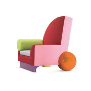 Widok ekspozycji
„Memphis: 40 lat kiczu
i...