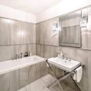 Szyk rodem z Paryża w apartamencie na warszawskim Mokotowie