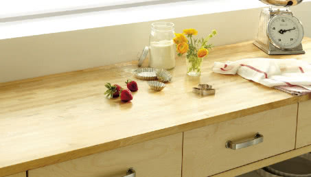 Lakier do blatów kuchennych V33 - na drewno i laminat!