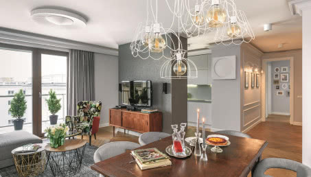 Szyk rodem z Paryża w apartamencie na warszawskim Mokotowie