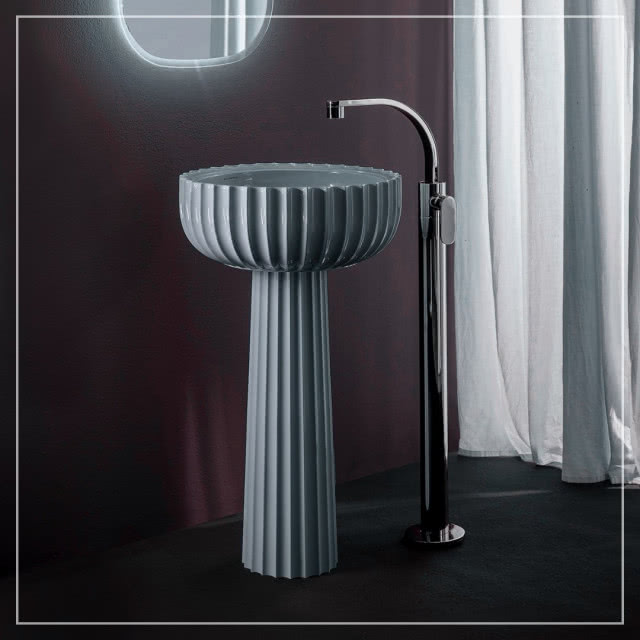 umywalka na postumencie