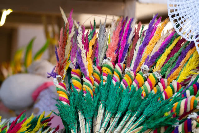 kolorowe palemki wielkanocne