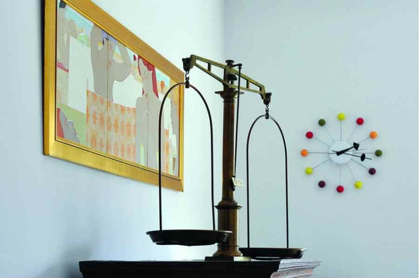 Staroświecka mosiężna waga wyszperana na pchlim...