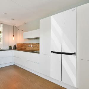 Kuchnia w idealnej harmonii. Odkryj lodówki Multidoor Slot-in - technologię, która wtapia się w design