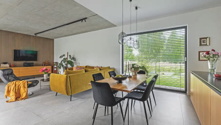 Spełnione marzenia. Geometryczna bryła domu i przytulny minimalizm we wnętrzach