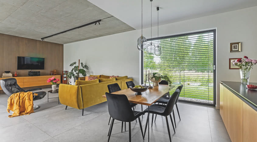 Spełnione marzenia. Geometryczna bryła domu i przytulny minimalizm we wnętrzach
