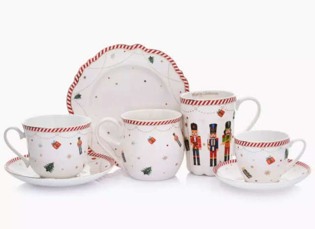 porcelana z motywem dziadka do orzechów, balonów, elfów, choinki