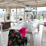 Białe święta w domu w górach