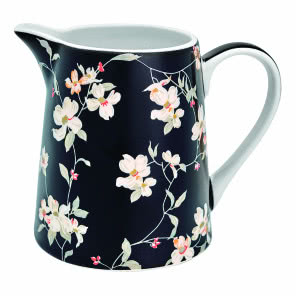 Dzbanek porcelanowy
Jolie Black, Green Gate,
SWEETHOMESKLEP.PL, 89 zł