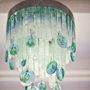 Surowa mieszanka tradycji i nowoczesności.