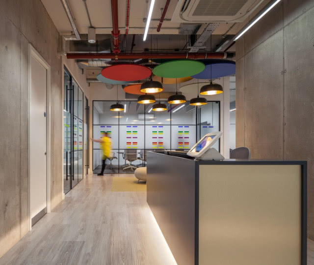 Designerski kunszt  paneli Poliestrowych