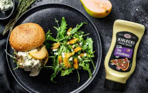 Burger z czosnkowo-serową nutą