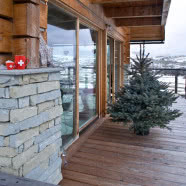 Białe święta w domu w górach