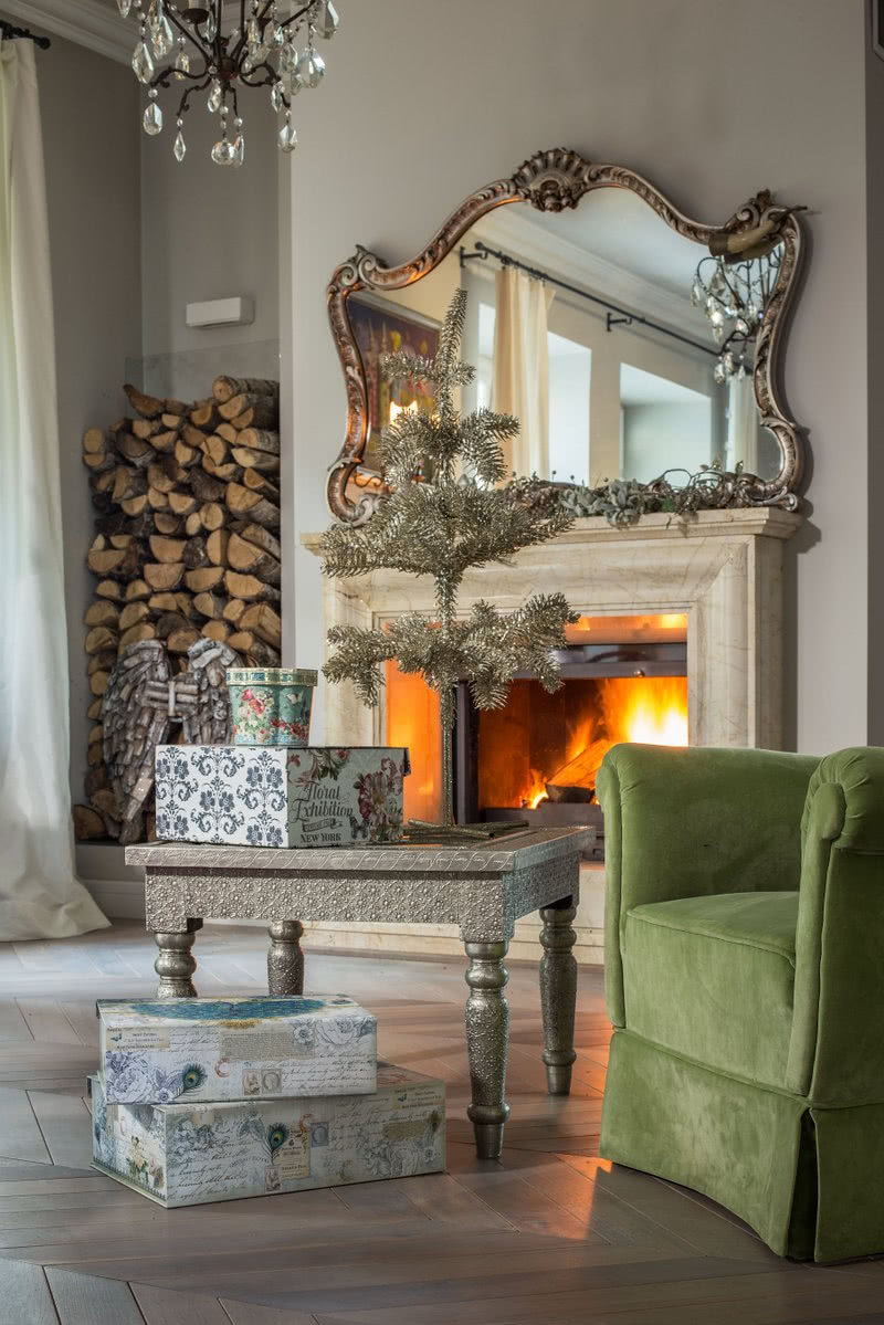 Świąteczny wieczór przy kominku...