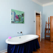 Atelier artysty w starej kamienicy