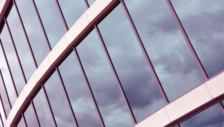 Lustro weneckie - jak działa i kiedy warto je zastosować?