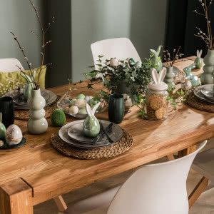 Wokół wielkanocnych celebracji - jaki stół wybrać?