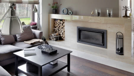 Nowoczesny dom za miastem z ciepłym wnętrzem