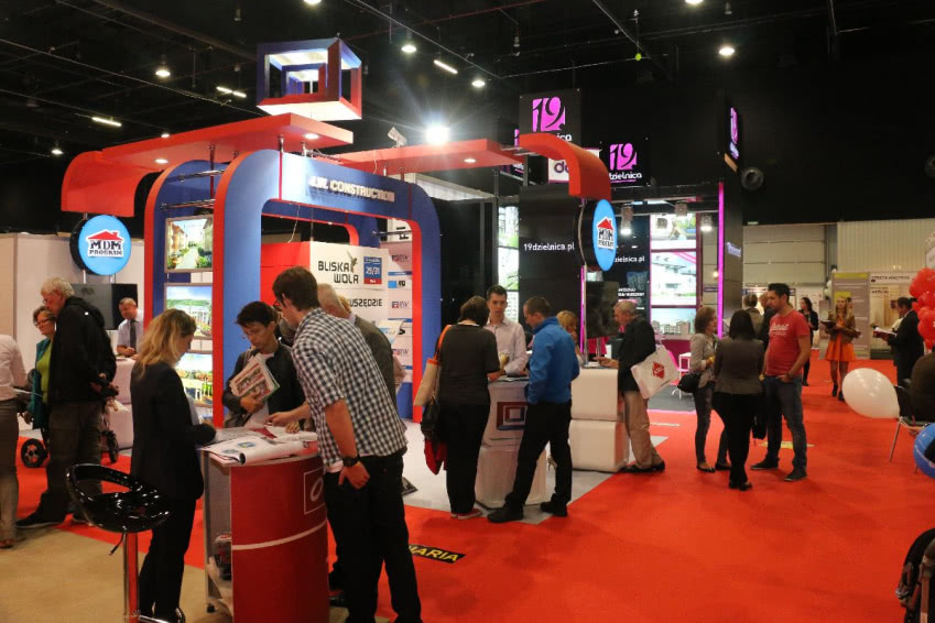 Na zwiedzających oprócz bogatej oferty...