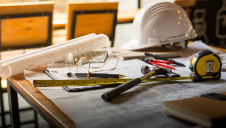 Ile kosztuje wykończenie wnętrza w 2025 roku? Zobacz ceny za metr i całe mieszkanie