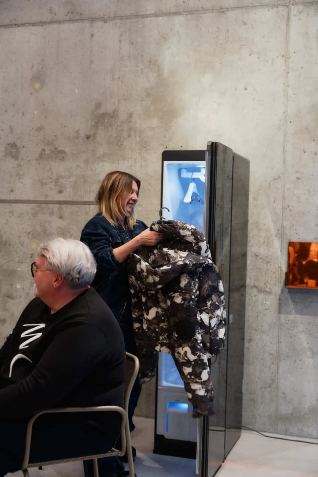 szafa parowa LG Style