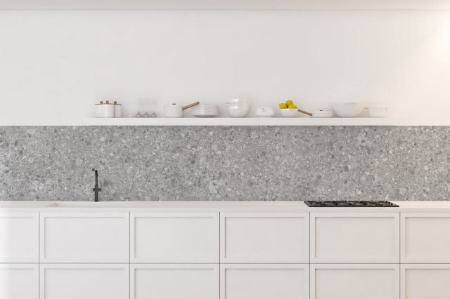 Szara tapeta imitująca wzór lastryko.