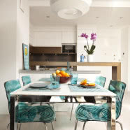 Nic beżowego - mieszkanie singielki