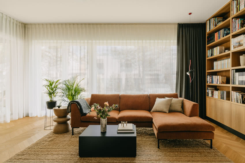 Duża wygodna sofa marki
Sits o sztruksowej...