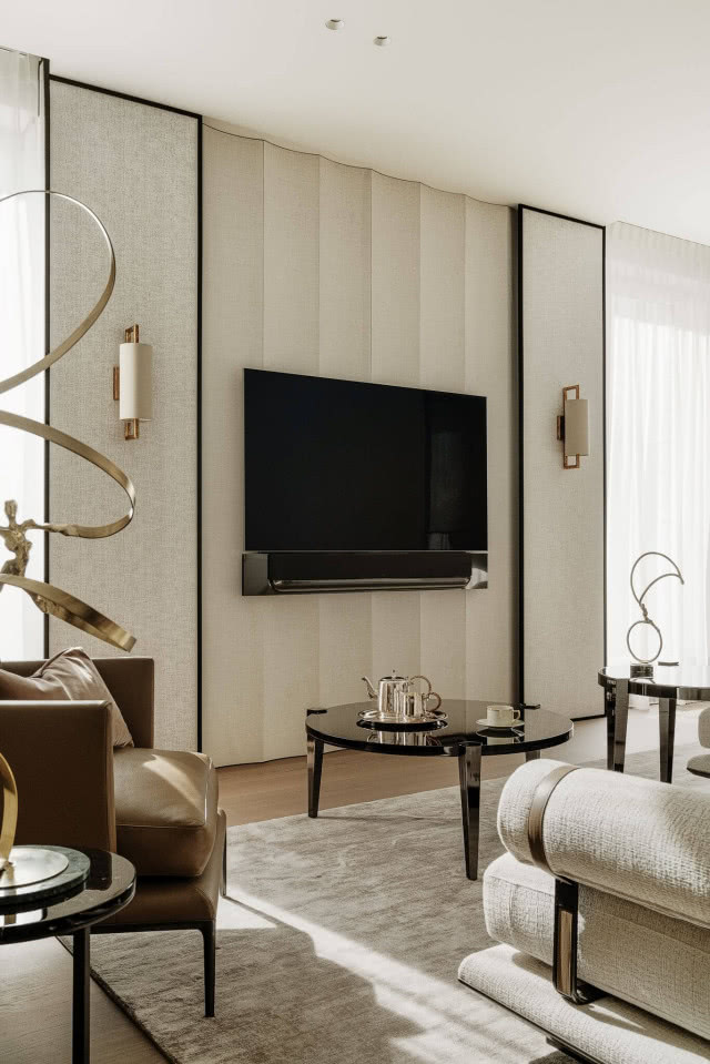 ściana tv w salonie 