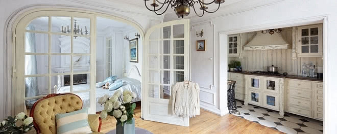 Wytworna klasyka w niewielkim mieszkaniu