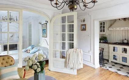 Wytworna klasyka w niewielkim mieszkaniu