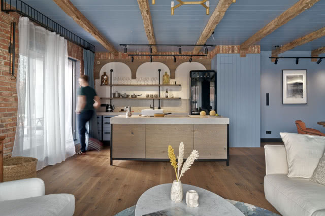 niewielka kuchnia otwarta na salon