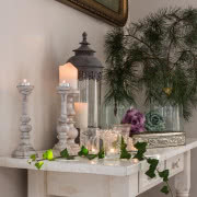 Choinka, ogień na kominku... można poczuć się...